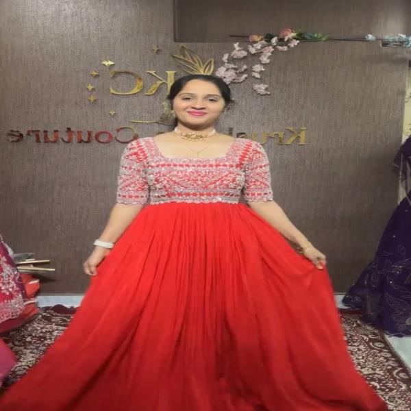 Gown Fabric : Heavy Devsena Silk With Embroidery And 5mm Sequence Work with Diamond Handwork