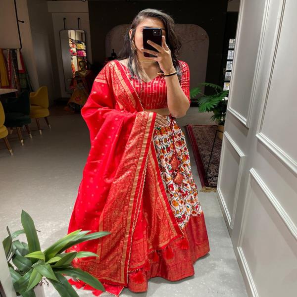 LCB  1640 Dola Silk  Lehenga  Patola Print with foil work patta