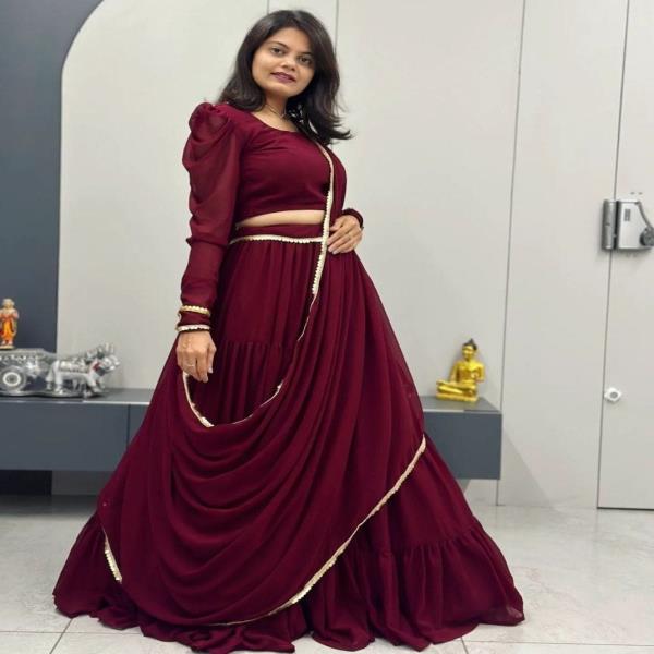 PRI  500101 DESIGNED AND FANCY PATTERN WITH PADDED WITH FULL SLEEVES (FULL STITCHED) WITH FANCY BACK