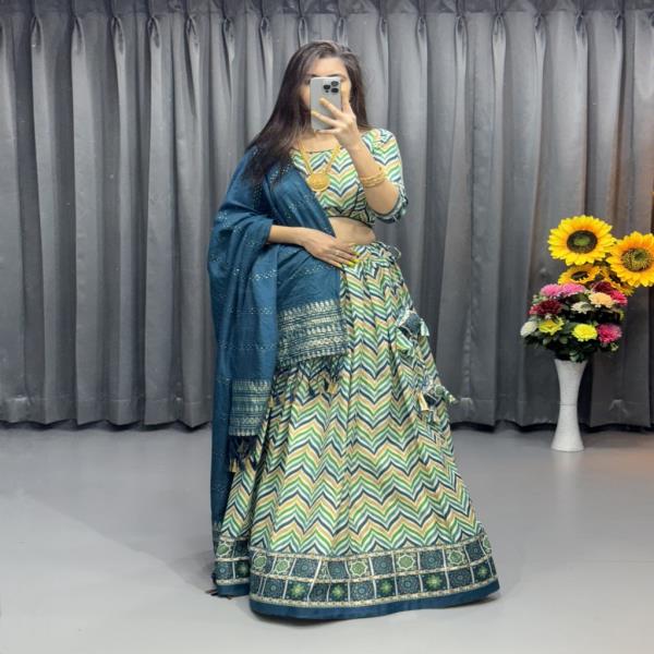 SAF Lehenga Fabric :- Cotton Work :- Zig Zag Print & Foil Work 