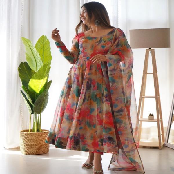 VKF  TABBY  SINGLES AVAILABLE ANARKALI FABRIC:?? HEAVY PURE SOFT TABBY ORGANJA SILK PRINT