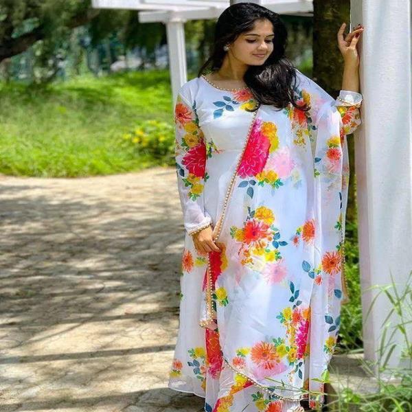VKF  Classic Dress  SINGLES AVAILABLE Classic Dress Are Delightful And This Easy To Wear And Stylish