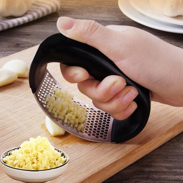 MADDELENA Garlic Crusher Ginger Mincer Squeezer Press Rocker Kitchen Chopper with Handle Vegetable G